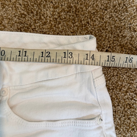 Good American Women's Good Straight Raw Hem White Stretch Denim Jeans Size 10 - Picture 6 of 13